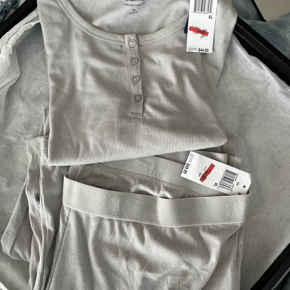 NET GAP Gray Ribbed Sleepwear Set - Picture 2 of 5